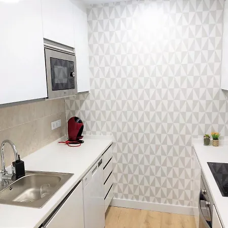 Apartment Malagueta & Muelle1 & Centre Con Parking Privado Malaga